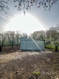 Terreno agricolo con capannone
