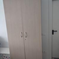 Armadio da ufficio in frassino come nuovo