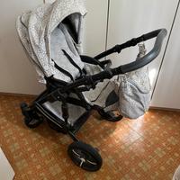 Passeggino momon vernuji venice