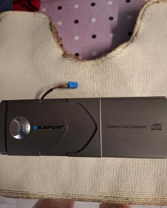 CARICATORE CD AUTO BLAUPUNKT
