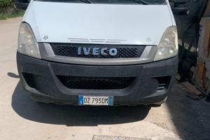 Furgo Iveco  2.3 Diesel  Cassone ribaltabile