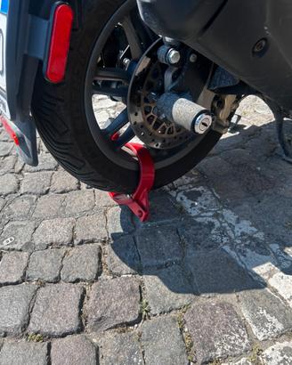 BLOCCO ANTI-RAPINA IN FERRO BATTUTO A MANO