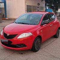 Prezzo unico per  Lancia Ypsilon Gpl Ecochich