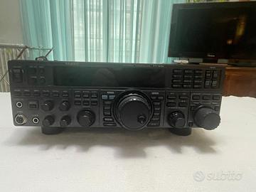 Ricetrasmettitore YAESU FT-950 HF+50 PERFETTO 