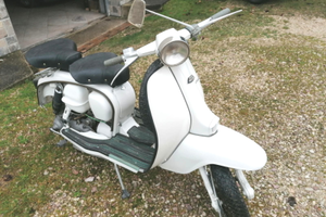 VenditaMARCA INNOCENTI LAMBRETTA, cilindrata 150Li