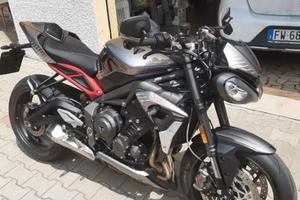 Street triple 765 rs