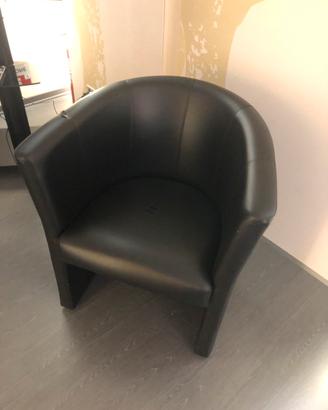 Poltroncine ecopelle a pozzetto