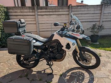 BMW  GS 800