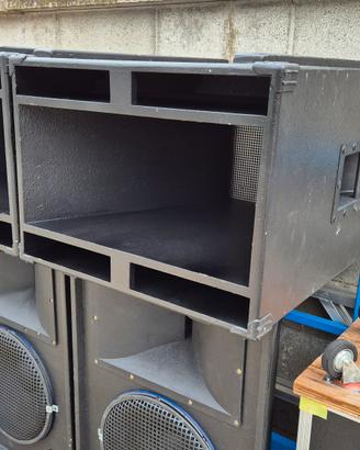 JBL 4515 medio a tromba