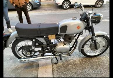 Moto d'epoca Gilera 124 - 4 V - Anni 70