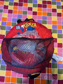 Porta da calcio con pallone