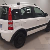 Fiat Panda 1.3 MJT 16V DPF 4x4 Climbing