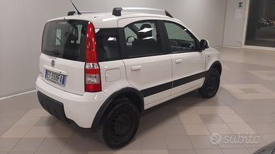 Fiat Panda 1.3 MJT 16V DPF 4x4 Climbing