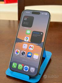 iPhone 15 Pro (256GB) - colore Titanio Naturale