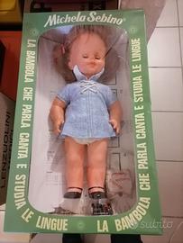 BAMBOLA MICHELA