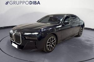 BMW Serie 7 G70 740d mhev xdrive MSport auto
