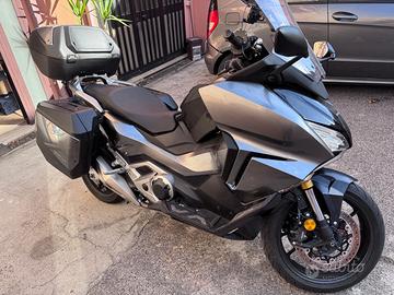 HONDA FORZA 750 DCT