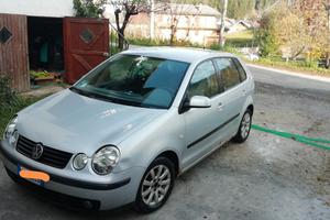 auto volkswagen polo