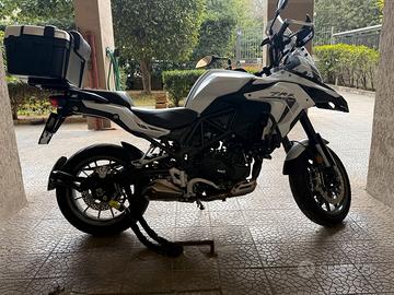 Benelli trk 502