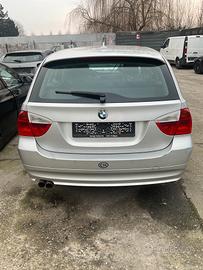 BMW Serie 3 325 XD Touring Benz. per ricambi