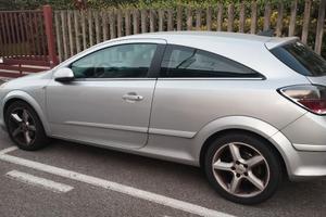 Opel Astra gtc