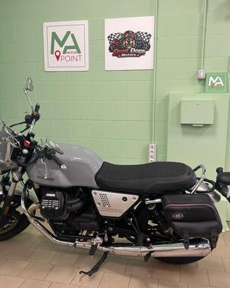 Moto Guzzi V7 III Milano (2018 - 20)