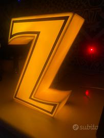 INSEGNA LUMINOSA VINTAGE LETTERA LAMPADA