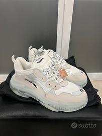 Balenciaga Triple S