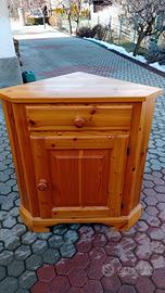 Mobili angolari arte rustica