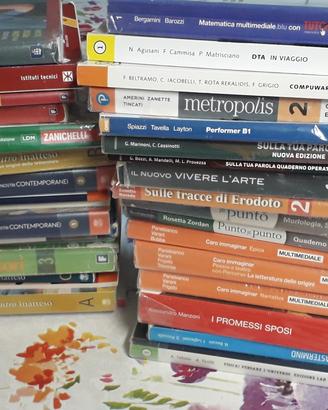 Libri usati- Foto singole su richiesta 