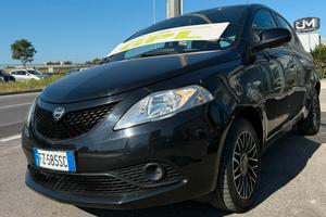 Ypsilon 1.2 69 CV 5 porte GPL Ecochic Platinum 12/
