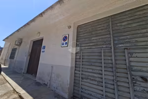 Ampia casa singola luminosa