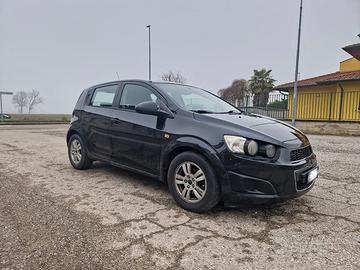 chevrolet aveo 1.3 75 CV 2011 5 pt