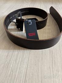 Levi’s cintura misura 80