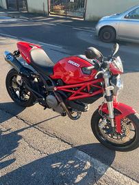 DUCATI MONTER 796