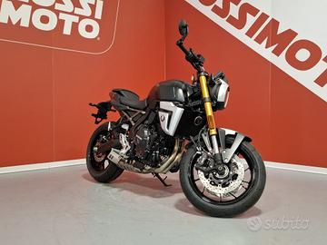 SUZUKI GSX-8S (2025) GSX-8T MY26 (2025-)