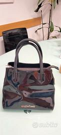 borsa vernice nera Valentino by mario Valentino