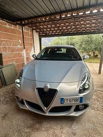 ALFA ROMEO Giulietta - 2014