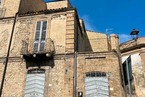 Casa terra / cielo inizio 1900 - da ristrutturare