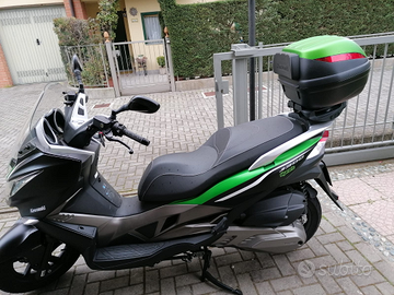 Kawasaki J300 abs nero verde