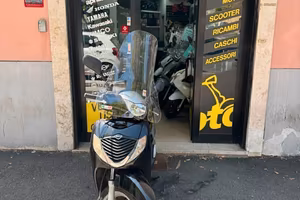 Honda SH 150 fine 2006 nero - PERMUTE
