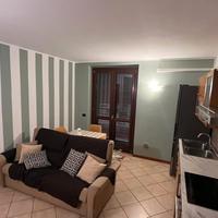 Boltiere con balcone e posto auto