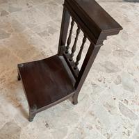 Inginocchiatoio antico