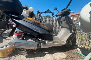Aprilia leonardo per modifiche