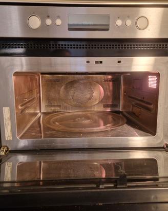 Microonde Whirlpool AMW 842/IXL