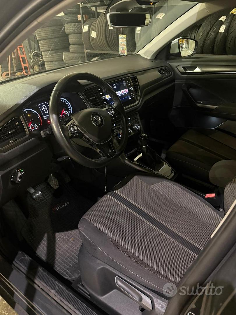 Volkswagen T-Roc 2019 photo 4