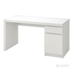 Scrivania MALM IKEA 140x65