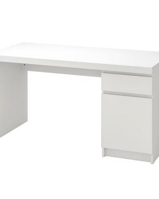 Scrivania MALM IKEA 140x65