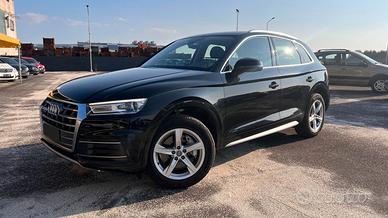 Audi Q5 2.0 TDI 190 CV quattro S tronic Business S