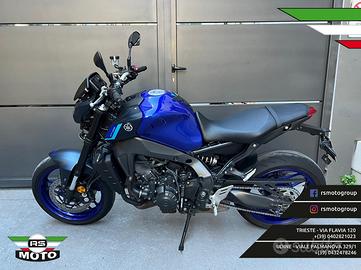 YAMAHA MT-09